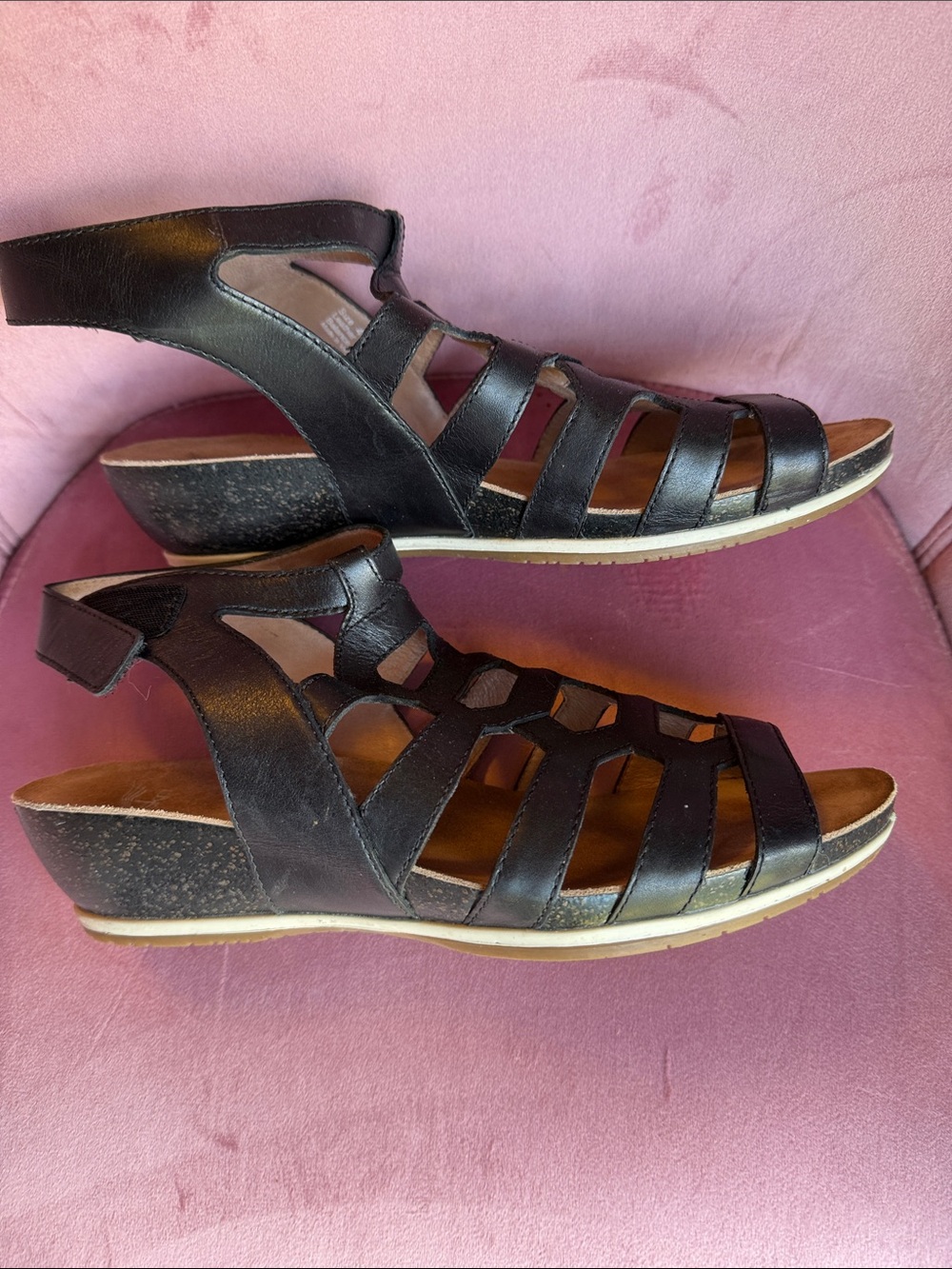 Dansko Valentina caged gladiator sandals black leather Sz 41 10